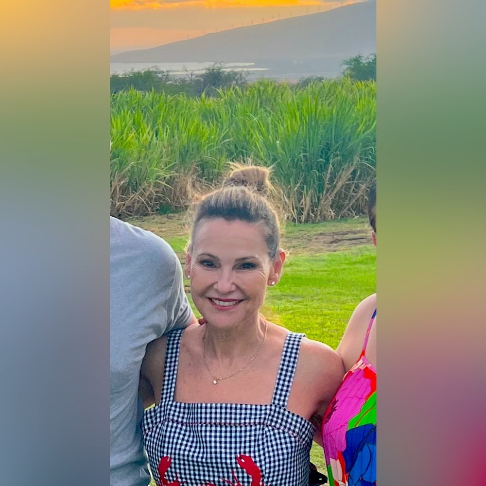 Meet your Posher, Carolina